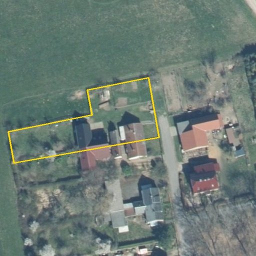 Luftbild Striesa 7a, 04758 Oschatz — Flurstück 2937 mit Grundstücksgrenze