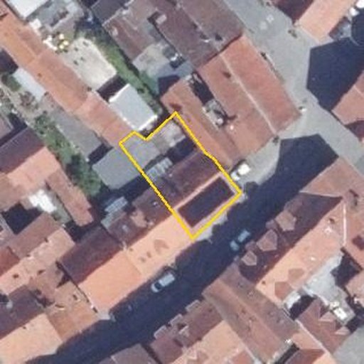Luftbild Am Kreuz 1, 36304 Alsfeld — Flurstück 062636001000110001__ mit Grundstücksgrenze