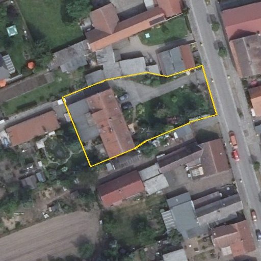 Luftbild Florian-Geyer-Straße 32, 39307 Genthin — Flurstück 96/4 mit Grundstücksgrenze