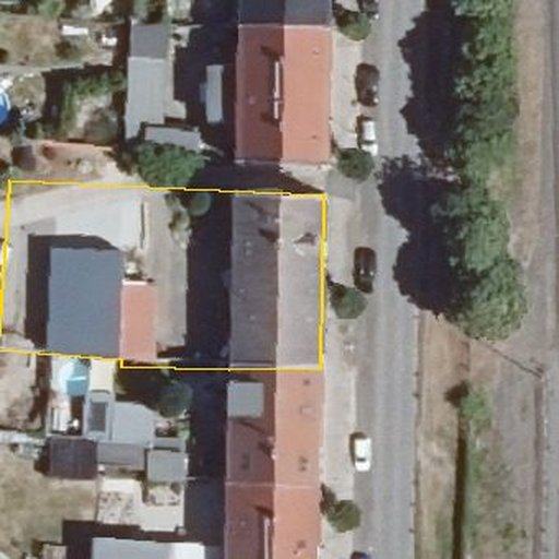 Luftbild Leopoldshaller Straße 24, 39439 Güsten — Flurstück 151328008010540001__ mit Grundstücksgrenze