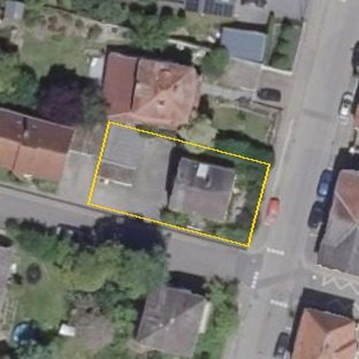 Luftbild Peter-Bischof-Straße 2, 55435 Gau-Algesheim — Flurstück 073568010007780002__ mit Grundstücksgrenze